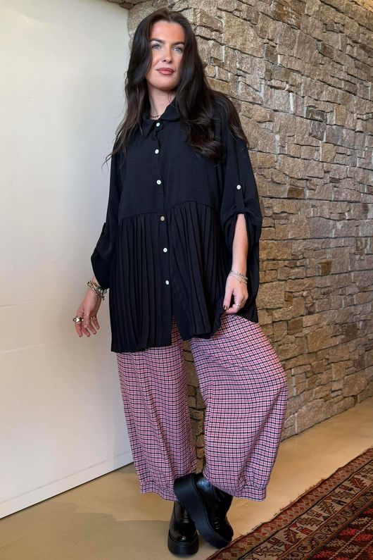 Suki Pleat Smock Blouse Navy /15= *pre order due approx 10 days